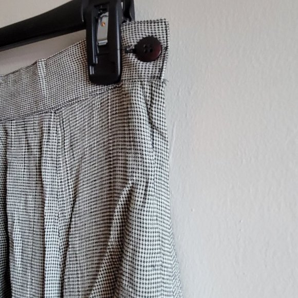 Vintage New York Style Houndstooth Black White Short Skirt Size M Made in USA - Picture 3 of 5
